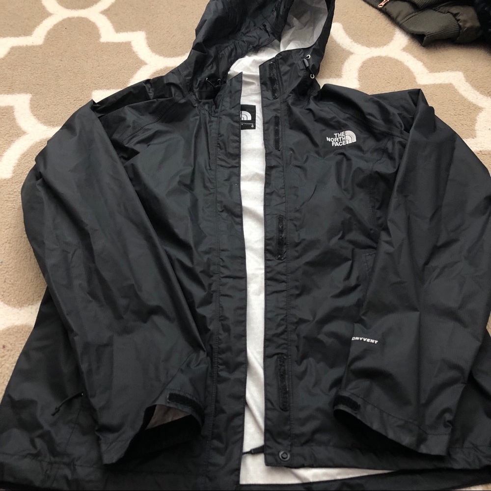 North Face Dryvent Windbreaker